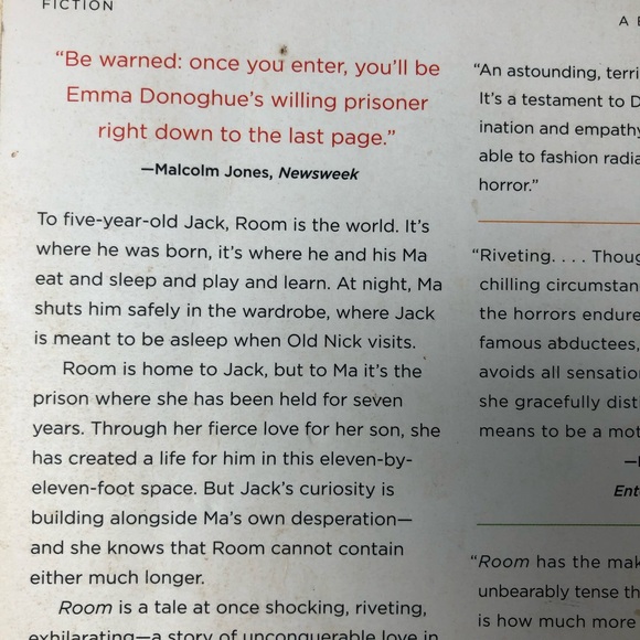 New York Times Book of the Year ROOM - Picture 4 of 8